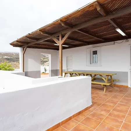 Peaceful Escape, Terrace & Bbq In El Escobonal * Guimar